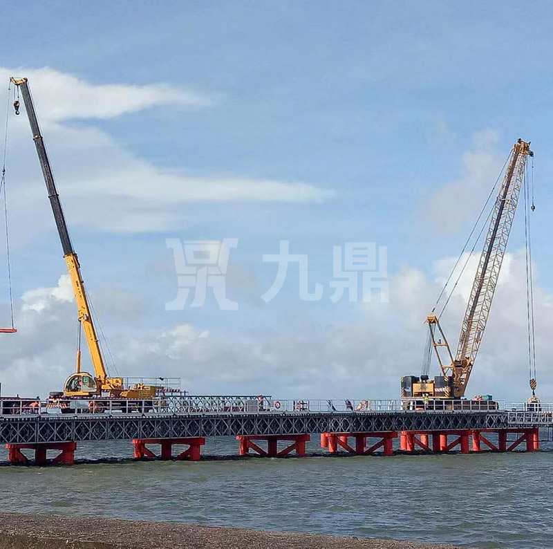 貝雷橋主要受力構(gòu)件有哪些？